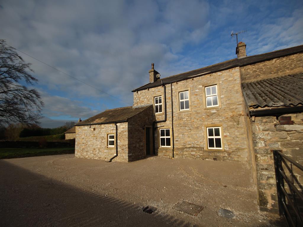 4 bedroom house To Let in Gisburn - Main Image